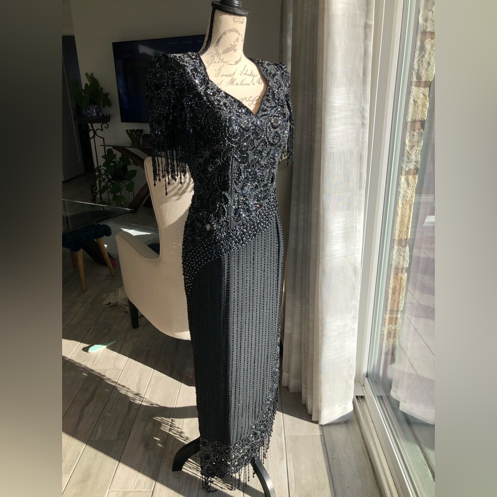 VINTAGE SHOW MAX ORIGINALS BEADED DRESS WITH SIDE SLIT AND CUT OUTS SIZE S/36
